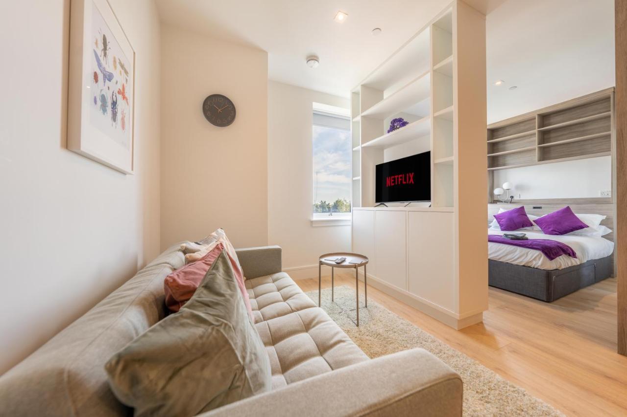 Cozy Apartments - Free Wifi And Parking Onsite Feltham Экстерьер фото