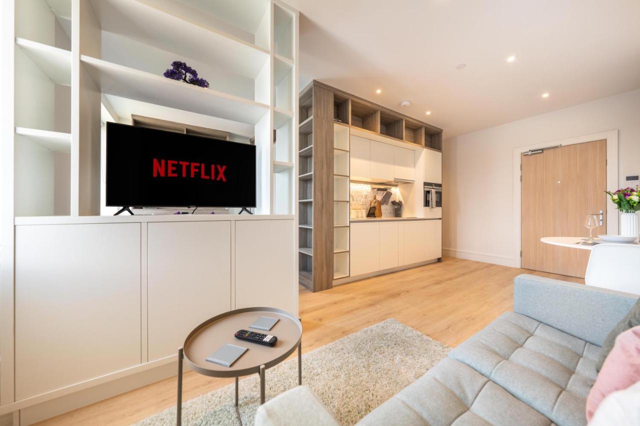 Cozy Apartments - Free Wifi And Parking Onsite Feltham Экстерьер фото